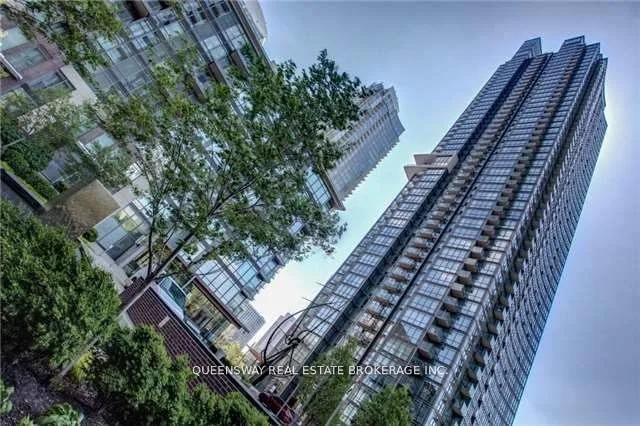 11 Brunel Court 5012, Toronto C01, On M5v 3y3