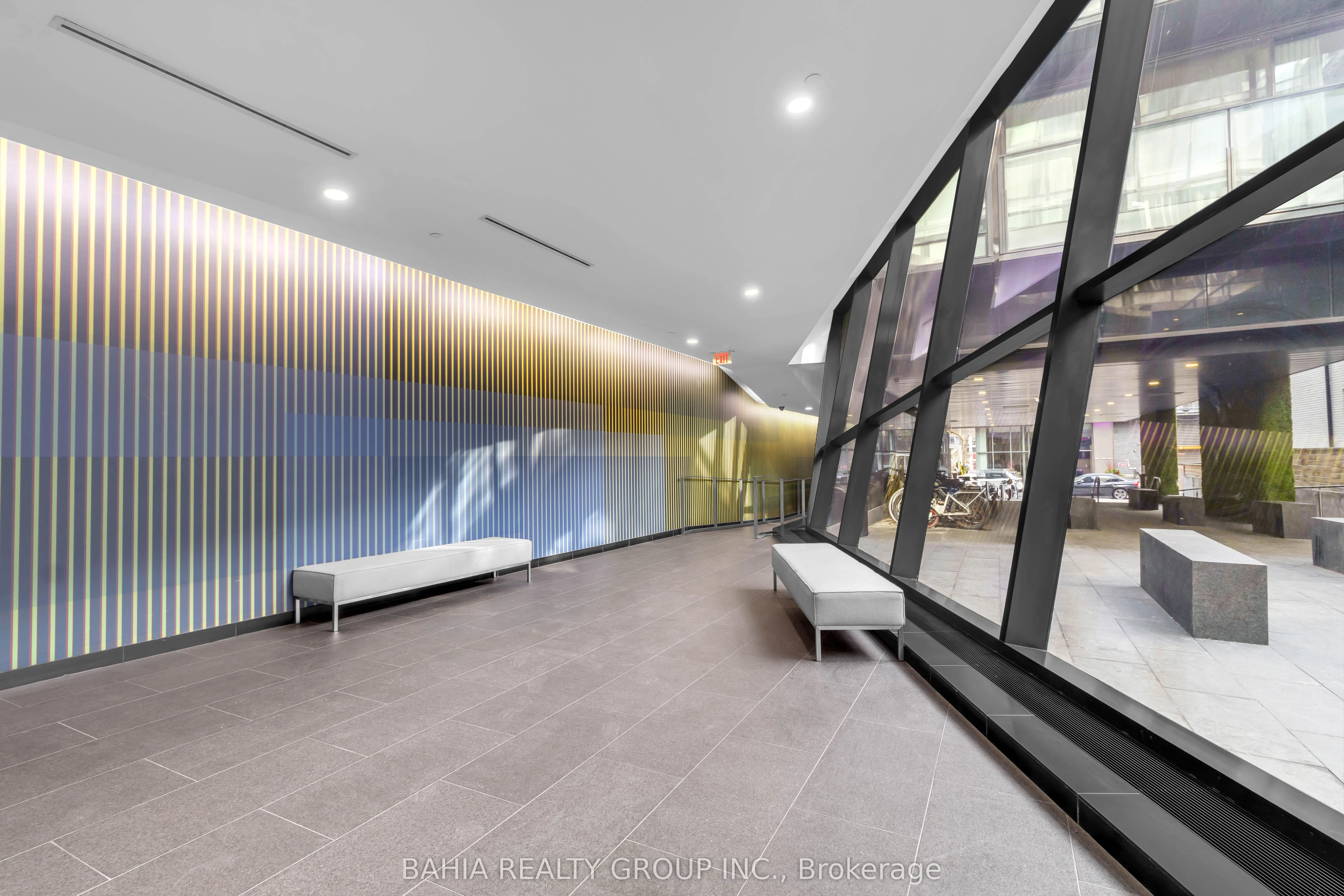 629 King Street 418, Toronto C01, ON M5V 1M5