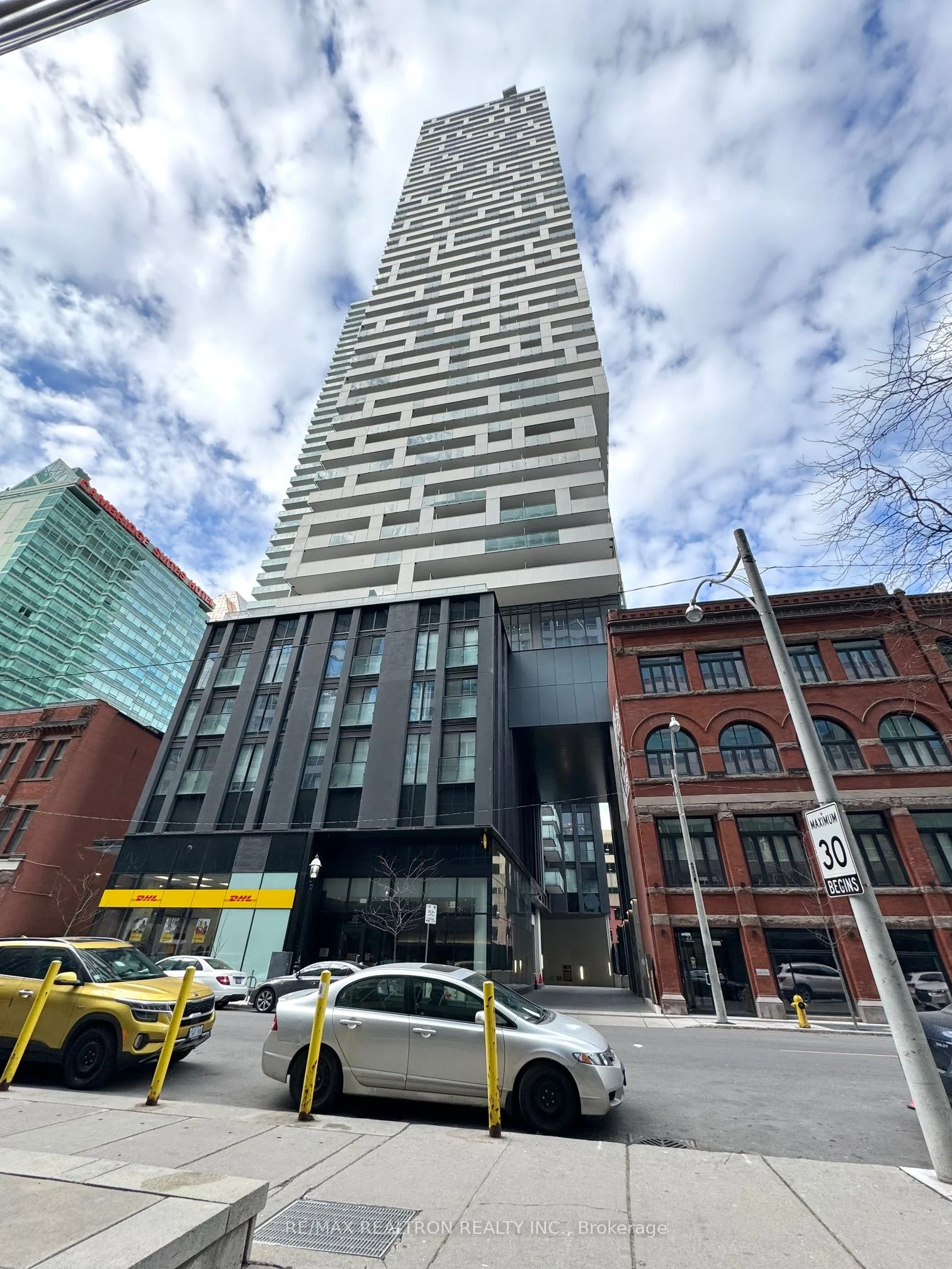 25 Richmond Street E 2614, Toronto C08, On M5c 0a6