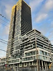 5 Defries Street 818, Toronto C08, On M5a 3r4