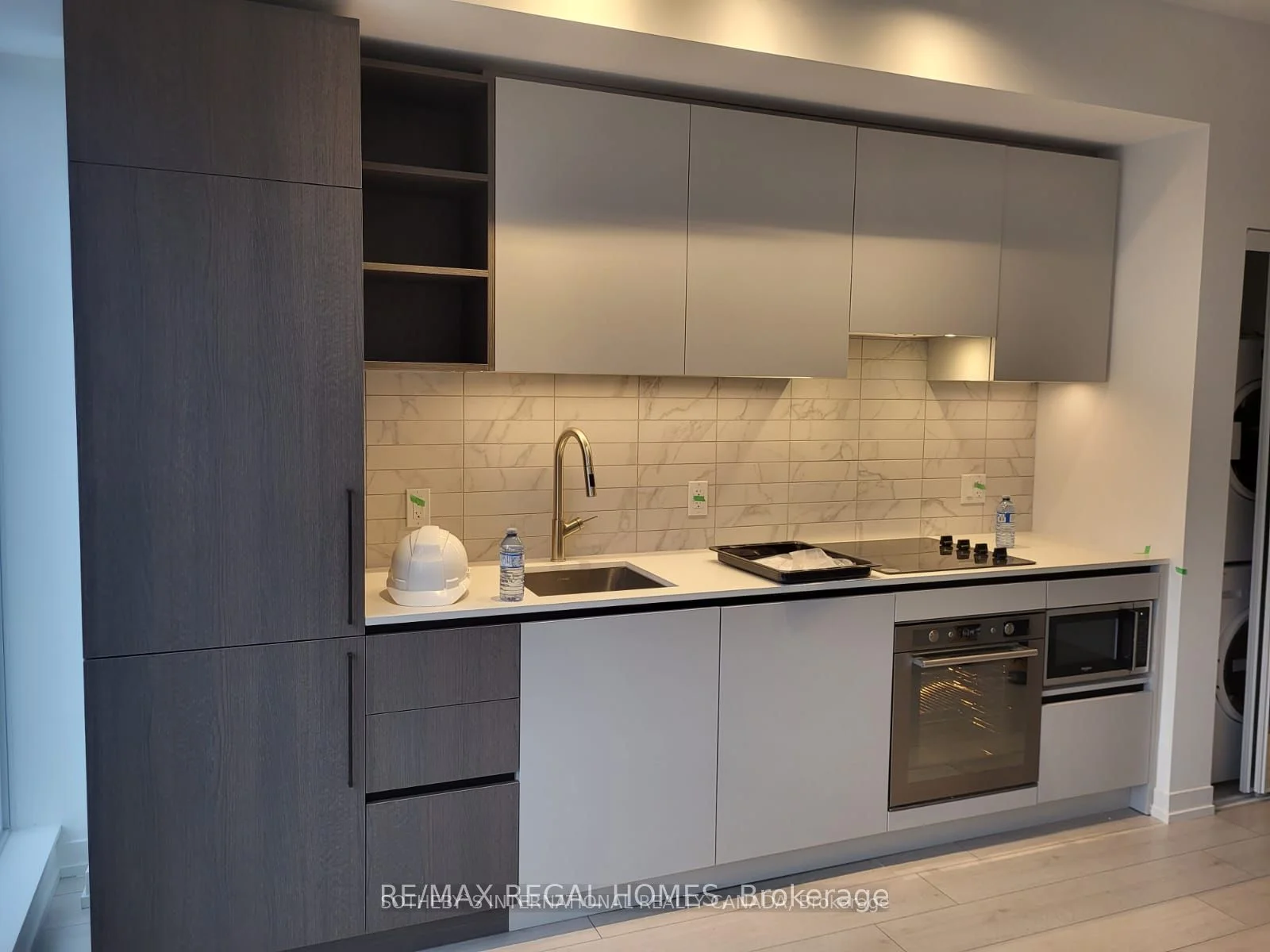 55 Mercer Street W 3103, Toronto C01, On M5v 3w2