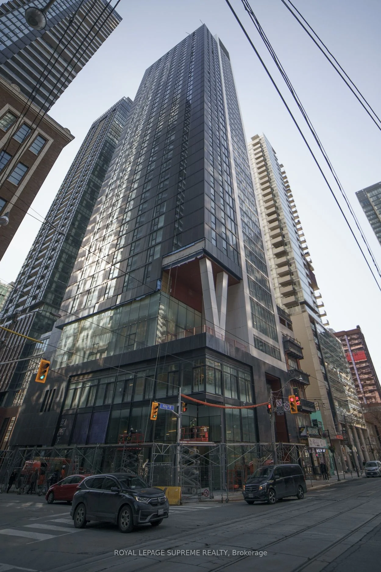 357 King Street W 707, Toronto C01, On M5v 1k1