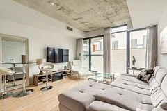 560 King Street W 518, Toronto C01, On M5v 0l6