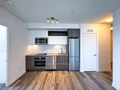 100 Dalhousie Street 3901, Toronto C08, On M5b 0c7
