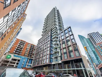 2a Church Street 310, Toronto C08, On M5e 0e1