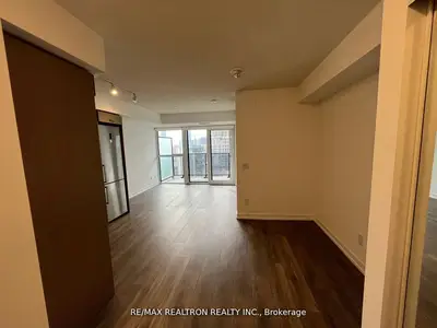 219 Dundas Street E 1806, Toronto C08, On M5a 0v1