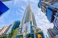 1 bloor Street E 4208, Toronto C08, ON M4W 1A9