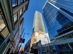 197 Yonge Street 3811, Toronto C08, On M5b 1m4