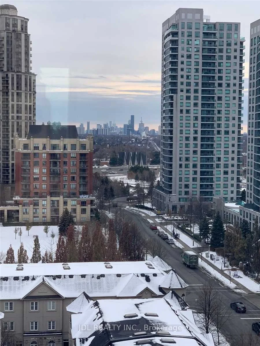 28 Avondale Avenue 1206, Toronto C14, ON M2N 2T9