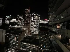 25 Richmond Street E 2407, Toronto C08, On M5c 0a6
