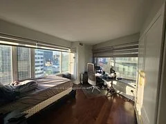 210 Victoria Street 2010, Toronto C08, ON M5B 2R3