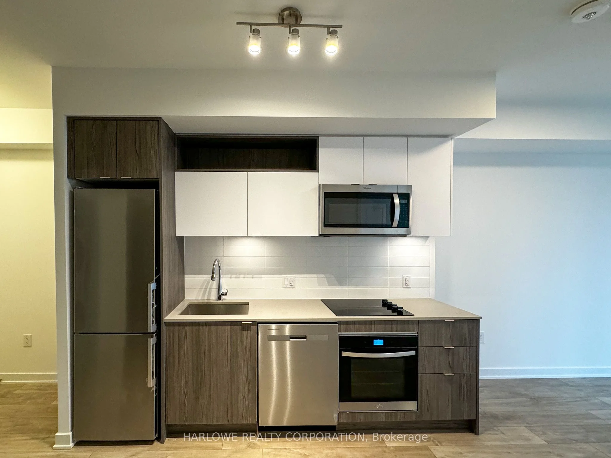 100 Dalhousie Street 1511, Toronto C08, ON M5B 0C7