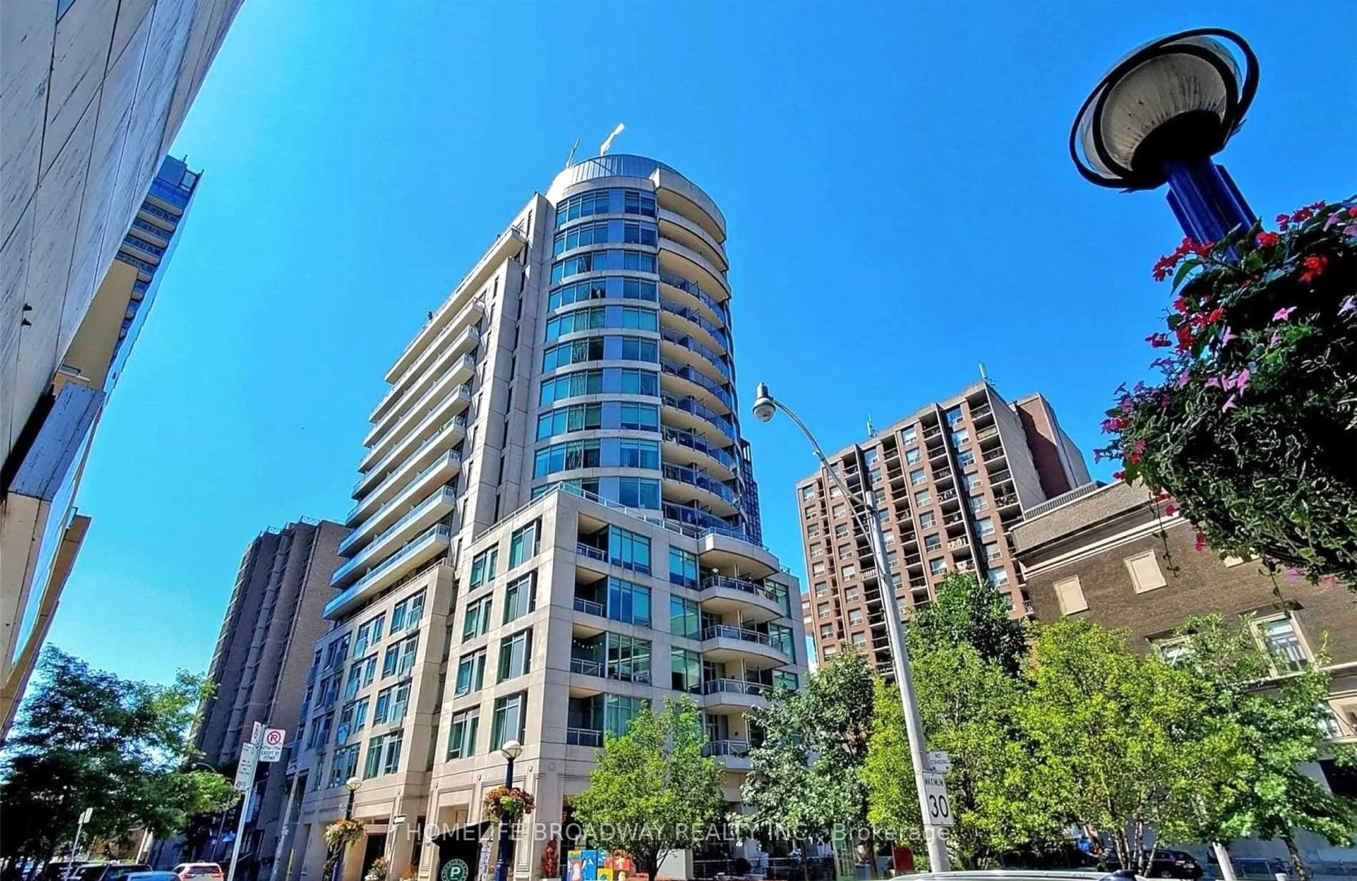 8 Scollard Street Ph106, Toronto C02, ON M5R 1M2