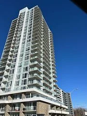 10 Deerlick Court 1804, Toronto C13, On M3a 1y4