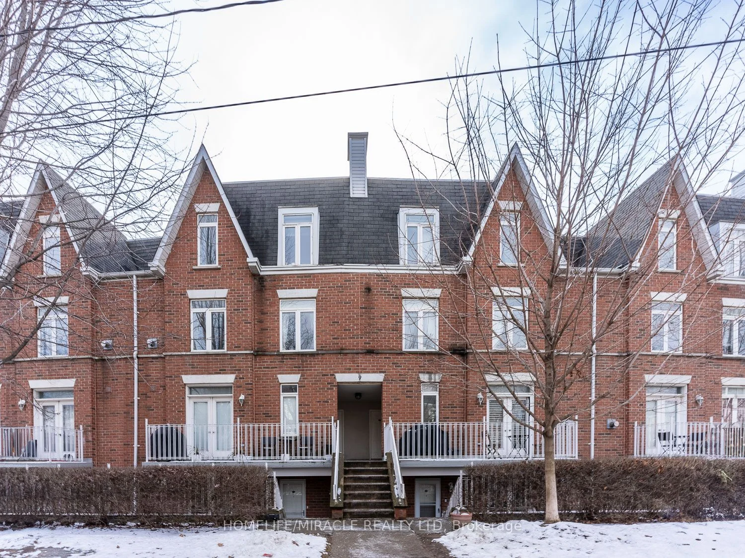 9 Sudbury Street 906, Toronto C01, On M6j 3w6