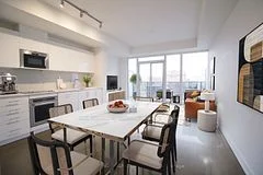 330 Richmond Street W 609, Toronto C01, ON M5V 1X2