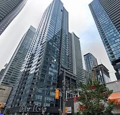 295 Adelaide Street W 409, Toronto C01, On M5v 1p7