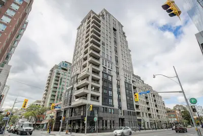 68 Yorkville Avenue 301, Toronto C02, On M5r 3v7
