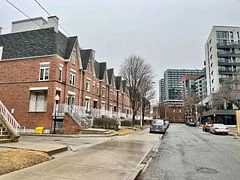 43 Sudbury Street 4302, Toronto C01, On M6j 3s7