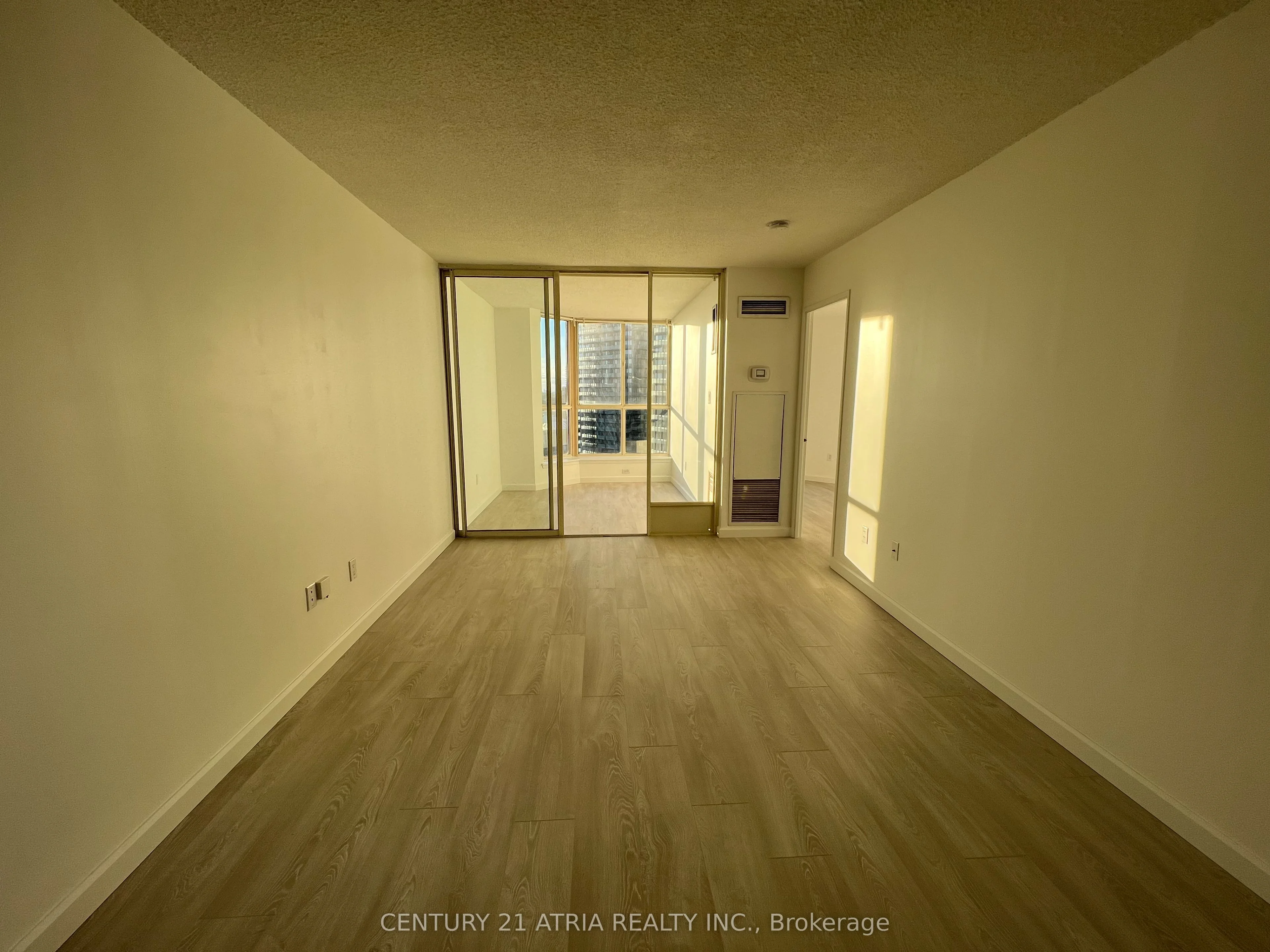 44 St Joseph Street 2616, Toronto C01, On M4y 2w4