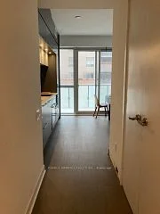 15 Grenville Street 1006, Toronto C01, On M4y 0b9