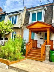 677 Ossington Avenue, Toronto C01, On M6g 3t6
