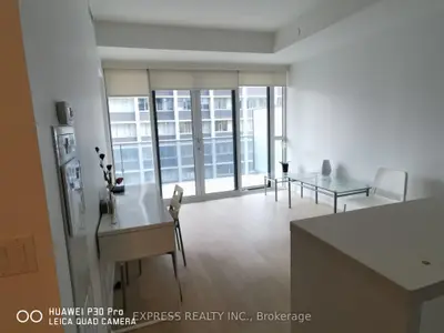 7 Grenville Street W 1509, Toronto C01, On M4y 0e9