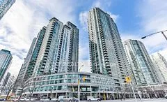 12 Yonge Street 1810, Toronto C01, On M5e 1z9