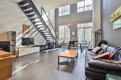 500 Sherbourne Street 215, Toronto C08, On M4x 1l1