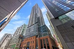 88 Blue Jays Way 1401, Toronto C01, On M5v 0l7