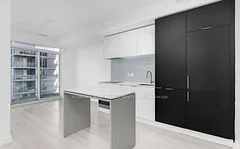 33 Helendale Avenue 1022, Toronto C03, ON M4R 0A4