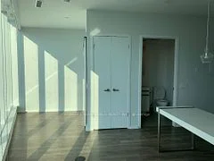 197 Yonge Street 3612, Toronto C08, ON M5B 1M4