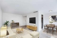 250 St Clair Avenue W 405, Toronto C02, On M4v 1r6