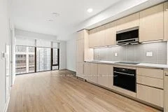 8 Cumberland Street 2204, Toronto C02, ON M4W 0B6