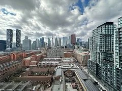 135 Lower Sherbourne Street 1757 W, Toronto C08, On M5a 1y4