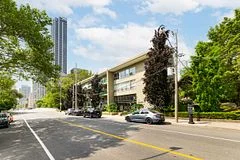 4 Sherbourne Street N 408, Toronto C09, On M4w 2t1