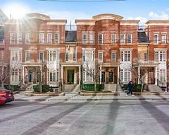 Th 8c Portland Street, Toronto C01, On M5v 3n6