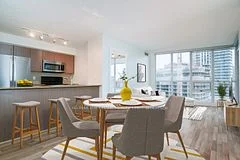 12 Yonge Street 1504, Toronto C01, On M5e 1z9