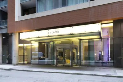 8 Mercer Street 1610, Toronto C01, On M5v 0c4