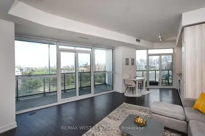 50 Ordnance Street 809, Toronto C01, On M6k 0c9