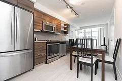 525 Adelaide Street W 734, Toronto C01, ON M5V 1M7