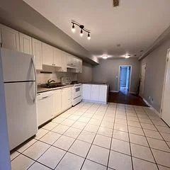 106 Scollard Street 2, Toronto C02, On M5r 1g2