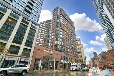 7 Carlton Street 804, Toronto C08, On M5b 2m3