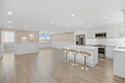 90 Fisherville Road 801, Toronto C07, On M2r 3j9