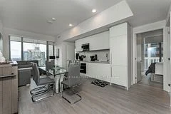 8 Cumberland Street 2606, Toronto C02, On M4w 0b6