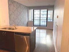 438 King Street W 1401, Toronto C01, On M5v 3t9
