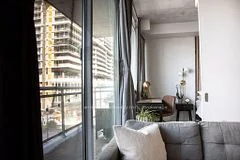 38 Niagara Street 510, Toronto C01, On M5v 3x1