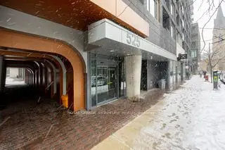 525 Adelaide Street W 520, Toronto C01, On M5v 0n7