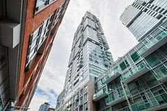 30 Nelson Street 1605, Toronto C01, On M5v 0h5