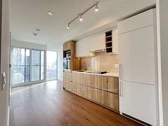 319 Jarvis Street 1917, Toronto C08, On M5b 0c8